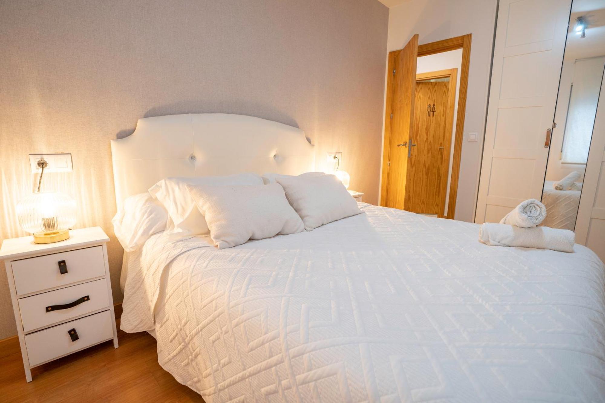 Urban Bliss, Precioso Apartamento A 6 Kms De Granada Centro Churriana de la Vega エクステリア 写真